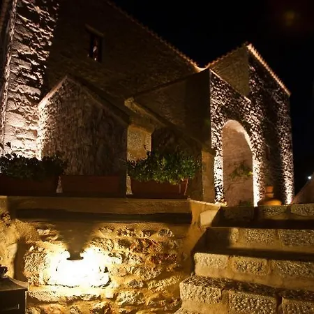Szálloda Mavromichalai Liménion