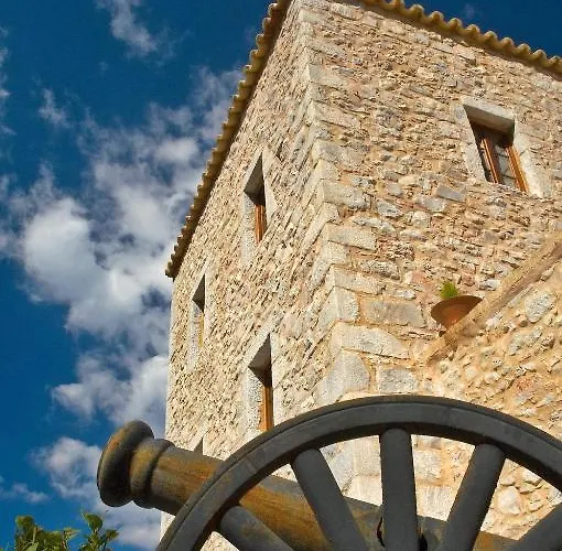 Hotel Mavromichalai Liménion