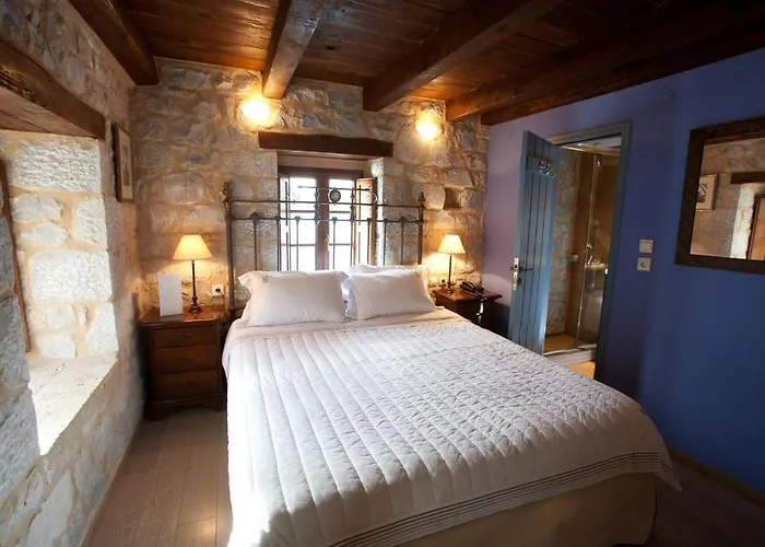 Mavromichalai Hotel