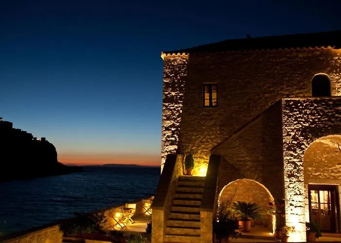 Mavromichalai Hotel